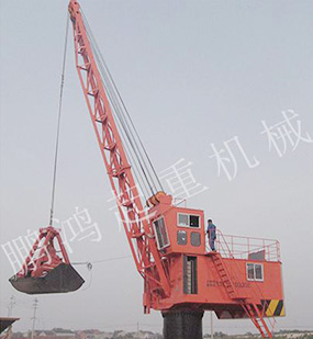 HGQ8t-16m 码头固定吊机
