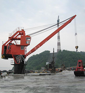 HGQ40t-18m 固定式全程带载变幅（四索）