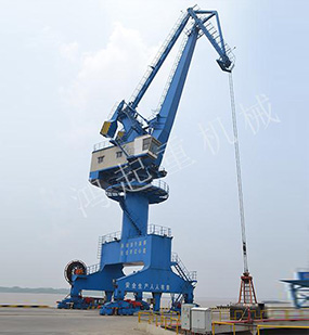 MQ2533 门座式起重机
